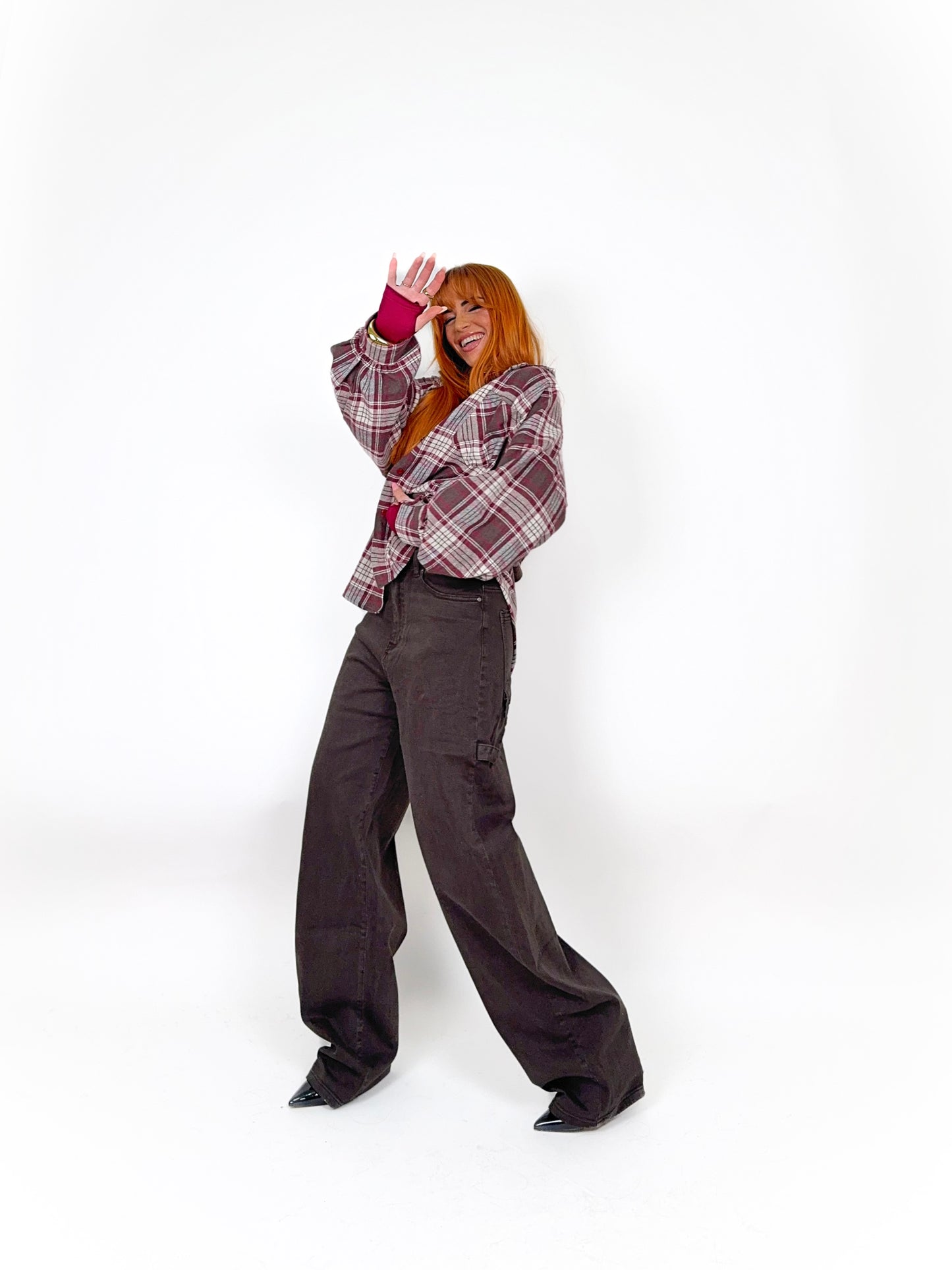 Jeans cargo con cravatta