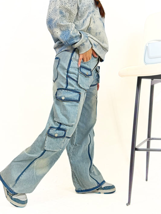 Cargo in Denim